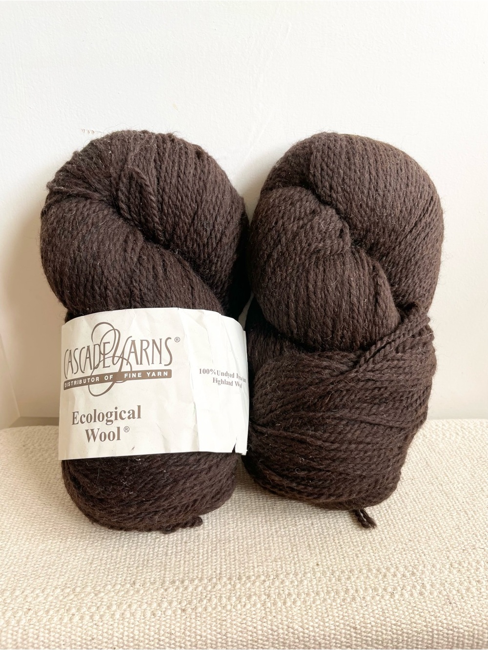 Cascade Yarns 100% Undyed Peruvian Highland Wool Ecological 8.75 oz